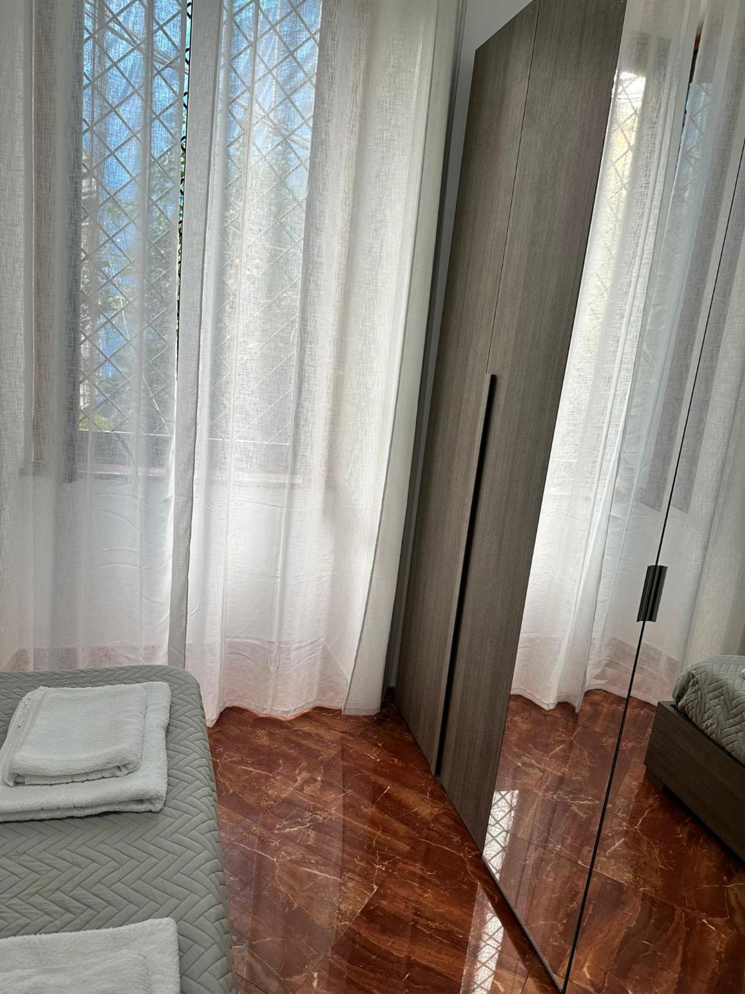 La Tela Di Elena Hotel Nápoly Kültér fotó